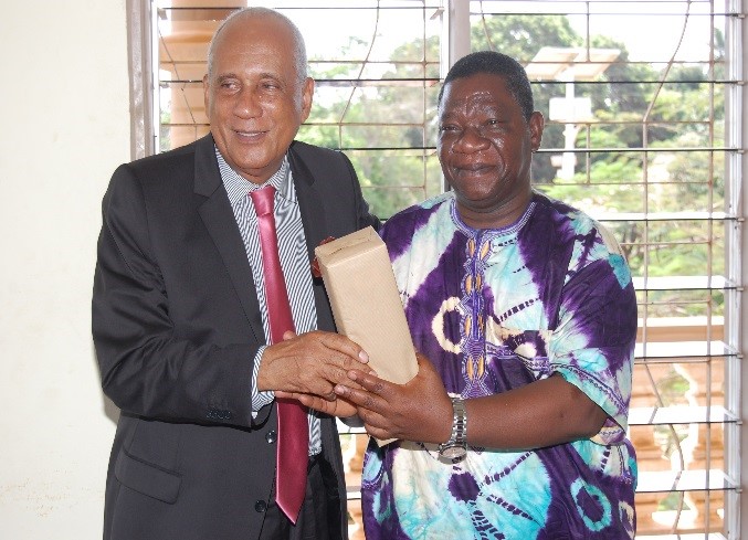 Le maire de Les Anses d’Arlet et le Président d’ACAL, nov. 2018