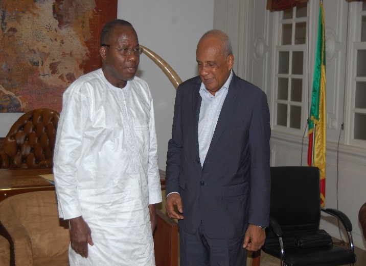 Le Maire LARCHER avec l’Ex Président de d’Assemblée Nationale du Bénin (Nov. 2018).