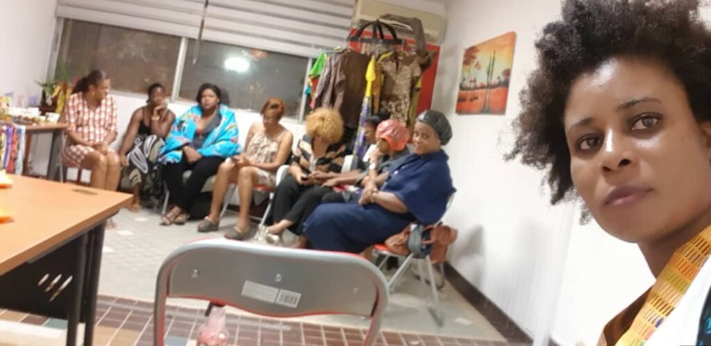Ines Kpocheme, PROMotrice de kina natural&rsquo;s Bénin RENCONTRE DES COIFFEUSES martiniquaises